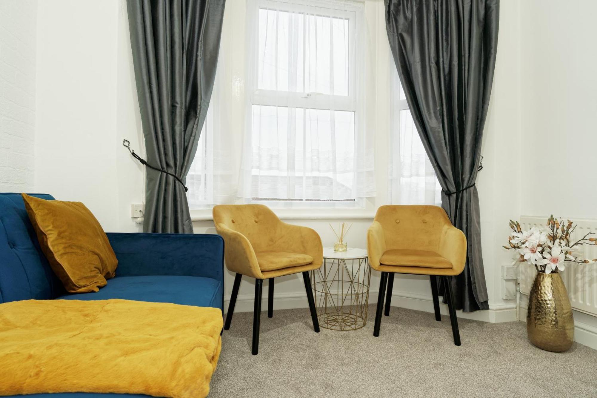 Apartamento Lovely Luxury 3 Bed House Chatham  Exterior foto