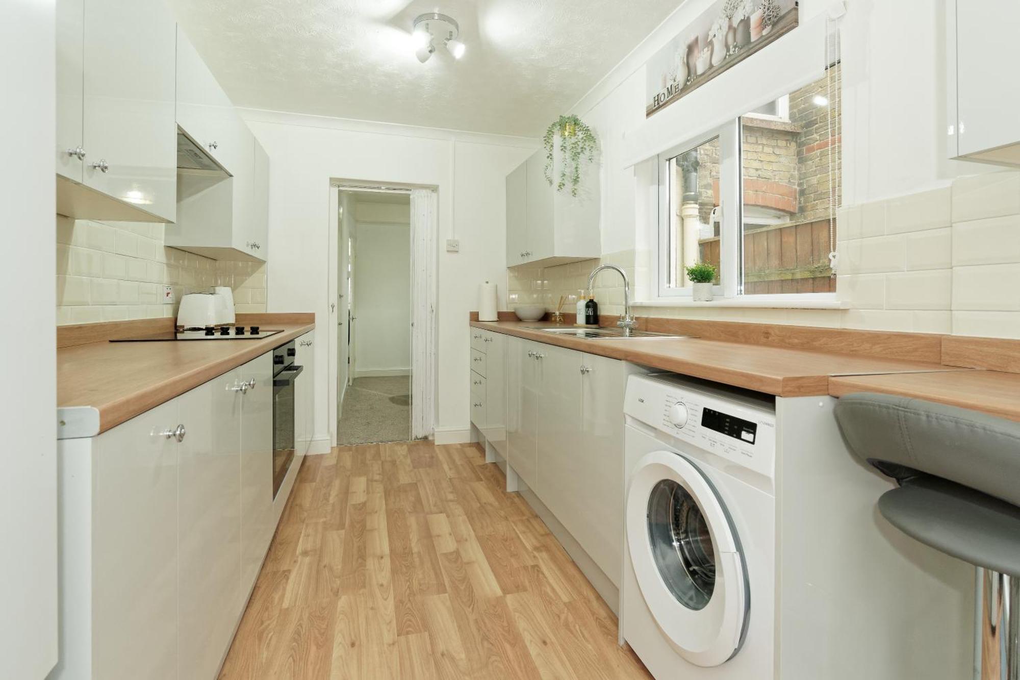 Apartamento Lovely Luxury 3 Bed House Chatham  Exterior foto